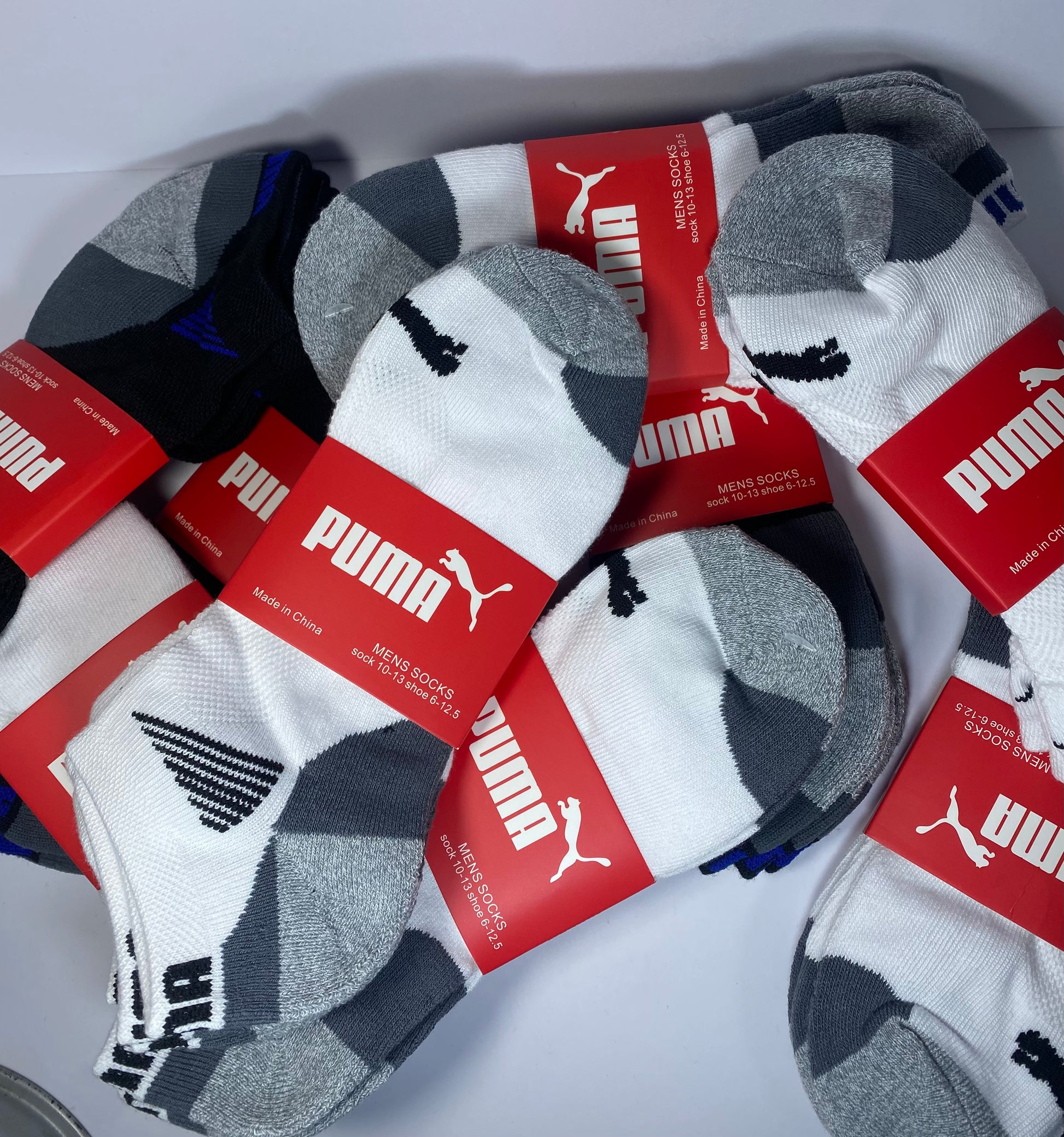 Who sells store puma socks